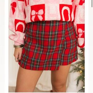 NWT Pretty In Plaid Wrap Skort Size Small Red